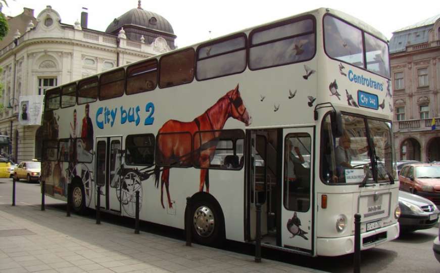 Počinje s radom City bus - autobus za panoramsko razgledanje Sarajeva